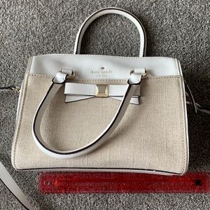 White and canvas Kate spade shoulder bag
